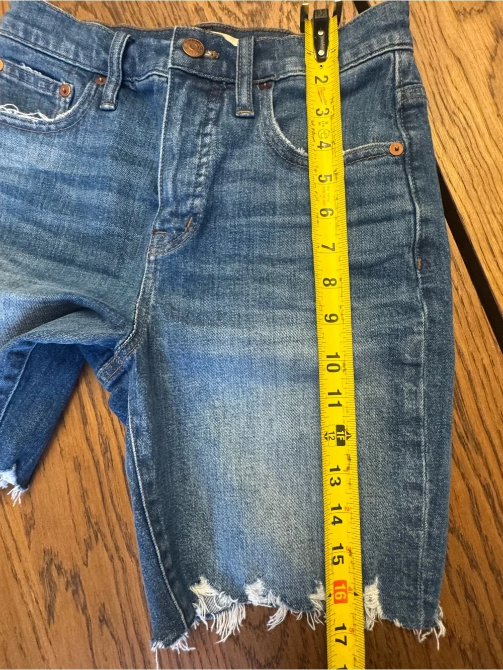 Madewell High Rise Denim Mid Length Jean Shorts Size 26